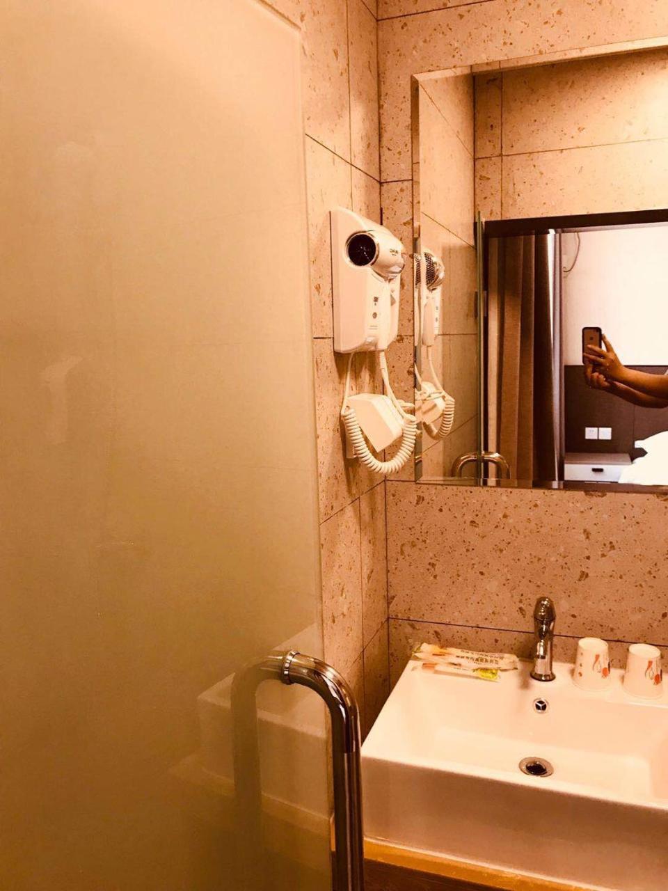 Beijing Xinhuayuan Hotel エクステリア 写真